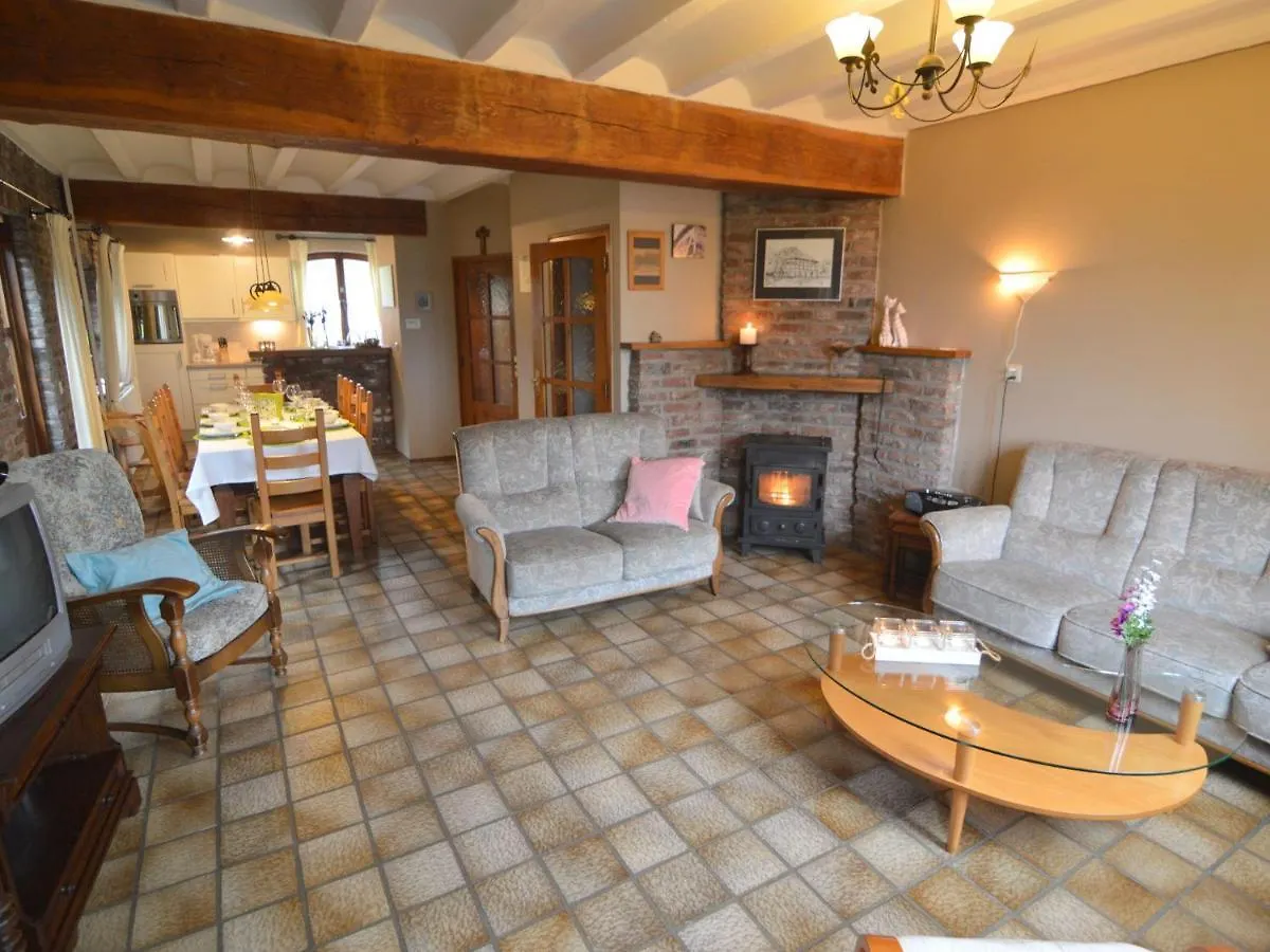 Charming Holiday Home With Garden In マルフラーテン 0*,
