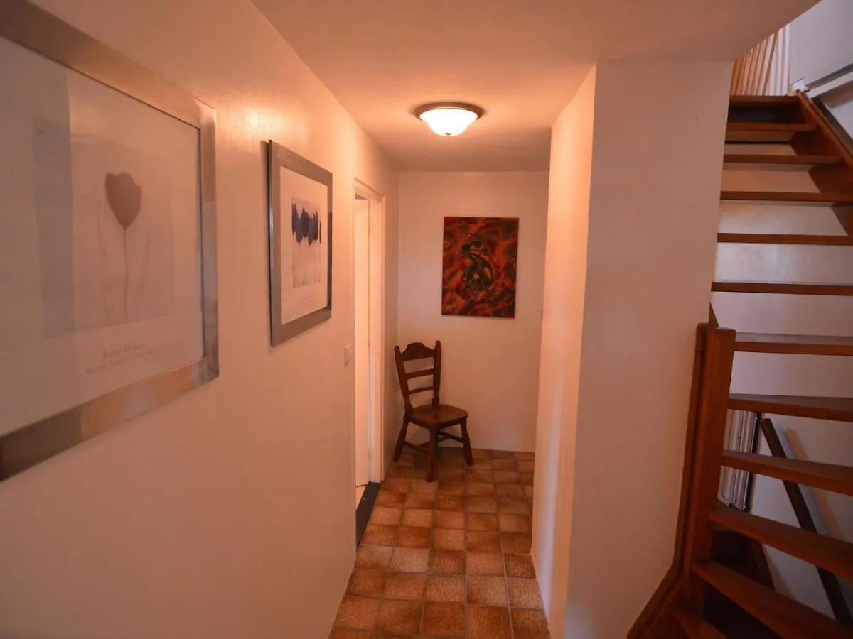 Charming Holiday Home With Garden In マルフラーテン