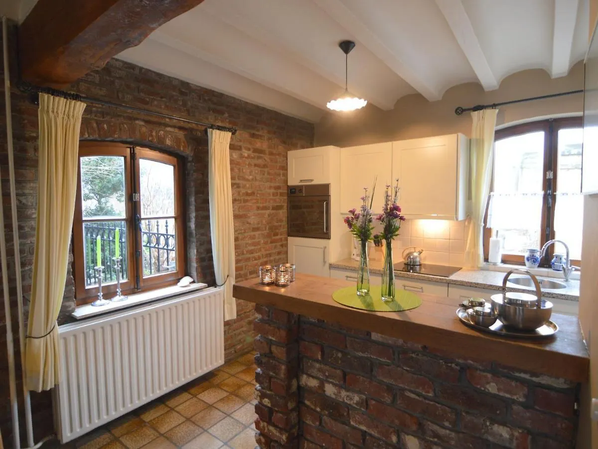 Charming Holiday Home With Garden In マルフラーテン オランダ